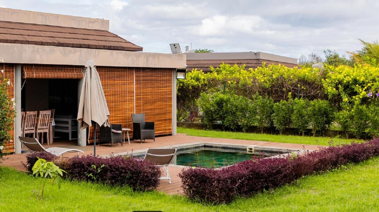 Grand Bay Luxury Villa With Pool & Garden Екстериор снимка